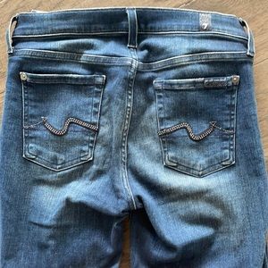7 jeans- like new condition